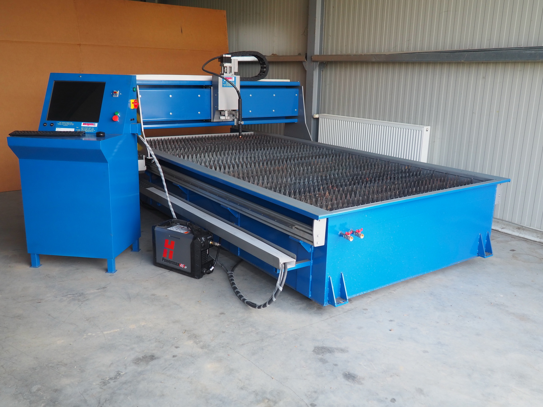 22 Utilaj de debitat CNC Hypertherm Powermax45 S3020